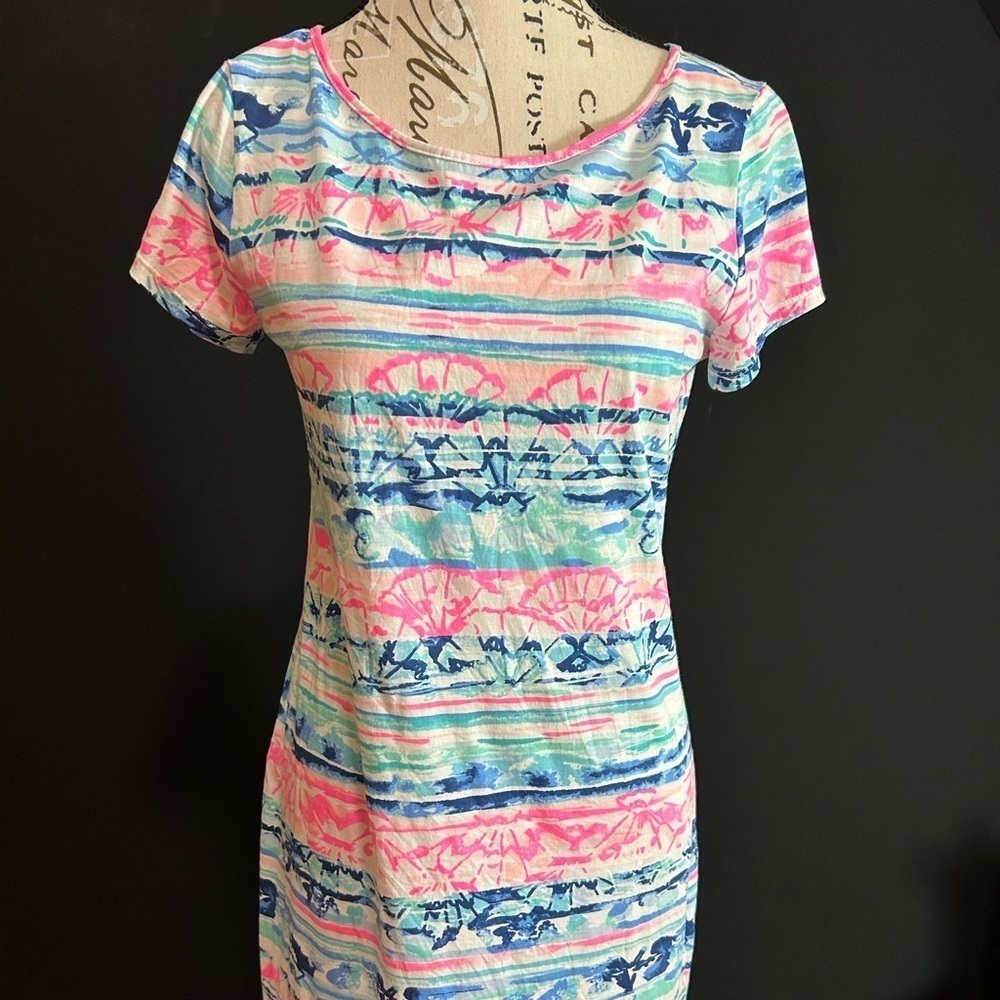 Lilly Pulitzer Pink and Blue Patterned Fabric 100% Pima Cotton Small